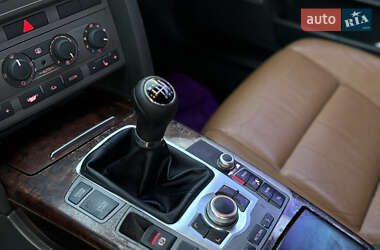 Седан Audi A6 2004 в 