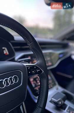 Седан Audi A6 2018 в 