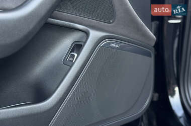 Седан Audi A6 2016 в 