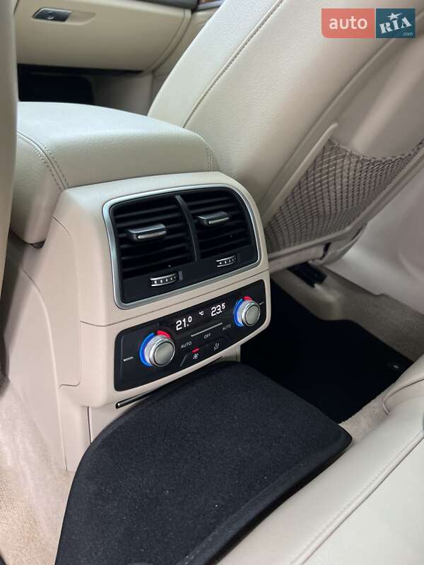 Седан Audi A6 2015 в Дрогобыче