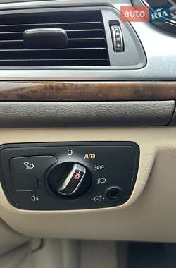 Седан Audi A6 2015 в 