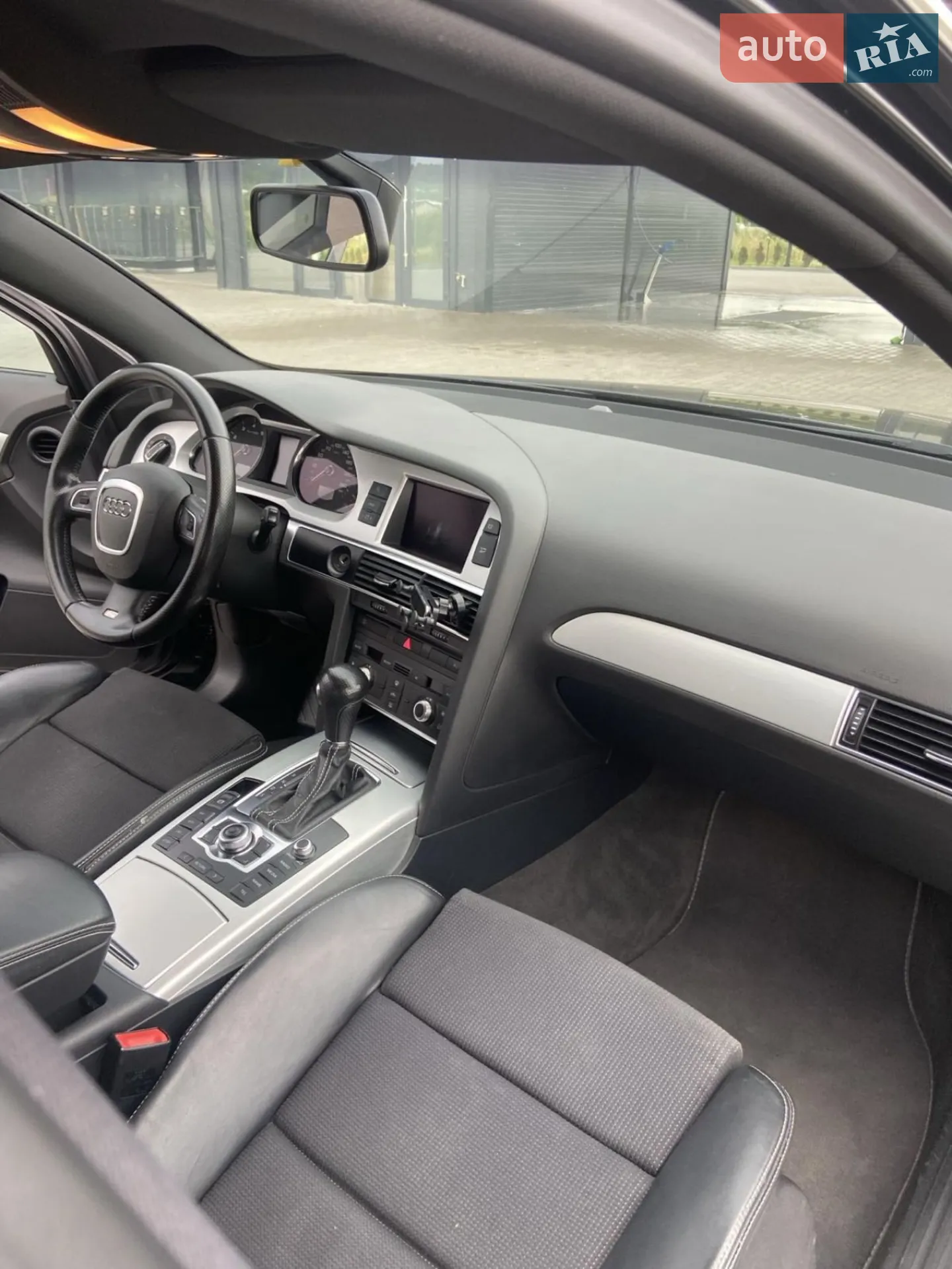 2011 Audi A6 - мініатюра 23