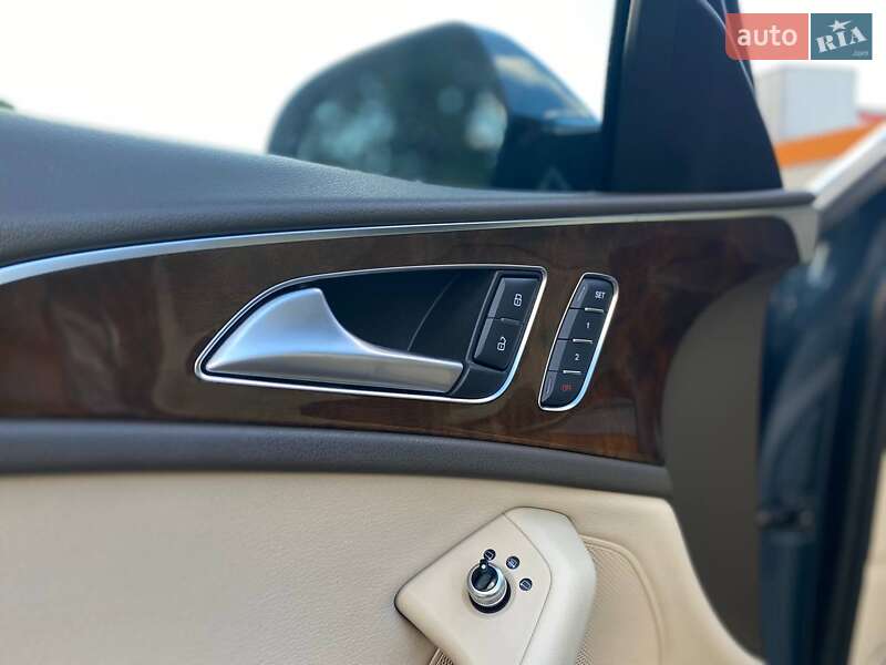 Седан Audi A6 2015 в Киеве