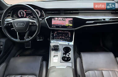 Седан Audi A6 2019 в 