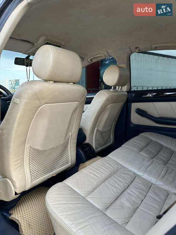 Седан Audi A6 2000 в Львове