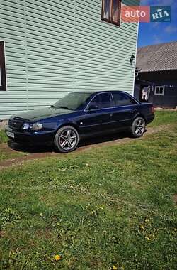 Седан Audi A6 1994 в 