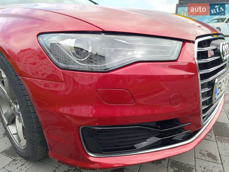 Седан Audi A6 2012 в Шептицькому