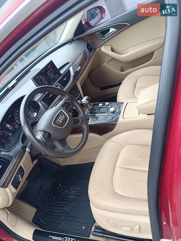 Седан Audi A6 2012 в Шептицькому