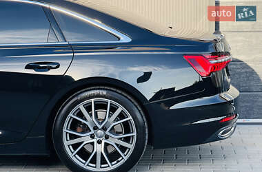 Седан Audi A6 2019 в 