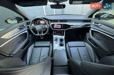 Седан Audi A6 2019 в 