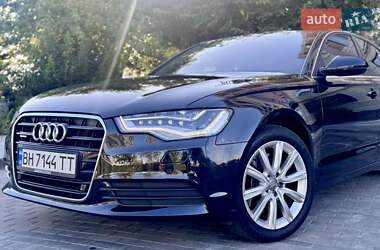 Седан Audi A6 2012 в 