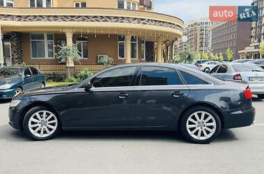 Седан Audi A6 2012 в 