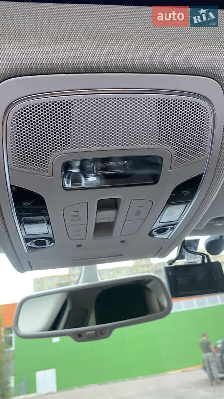 Седан Audi A6 2016 в Ровно