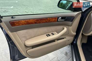 Универсал Audi A6 2001 в 