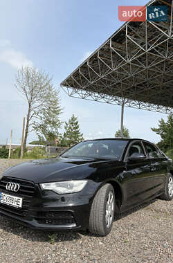 Седан Audi A6 2012 в 