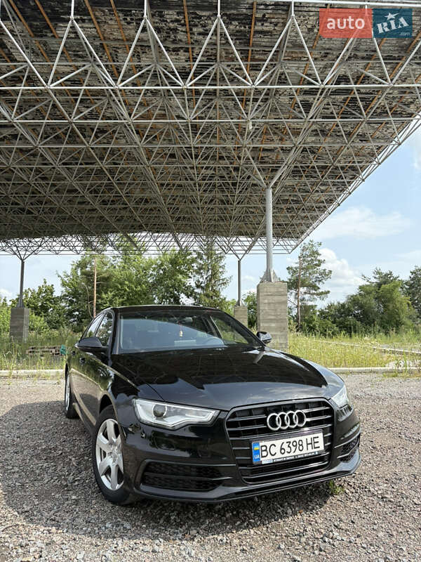 Седан Audi A6 2012 в Самборе