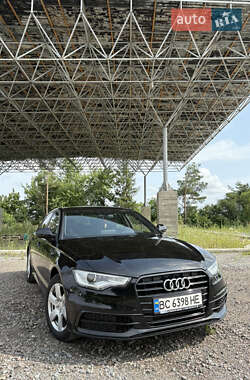 Седан Audi A6 2012 в 