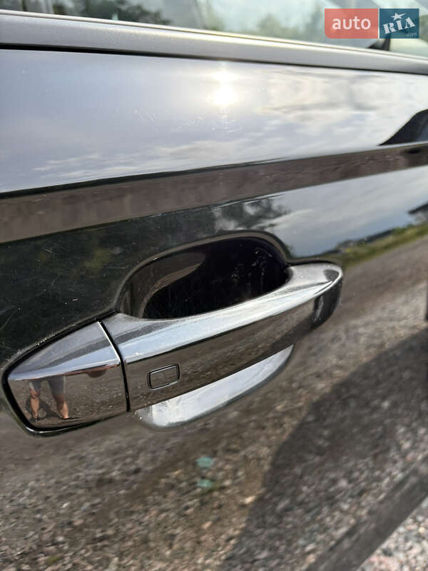 Седан Audi A6 2012 в Самборе