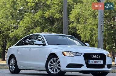Седан Audi A6 2012 в 