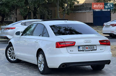 Седан Audi A6 2012 в 