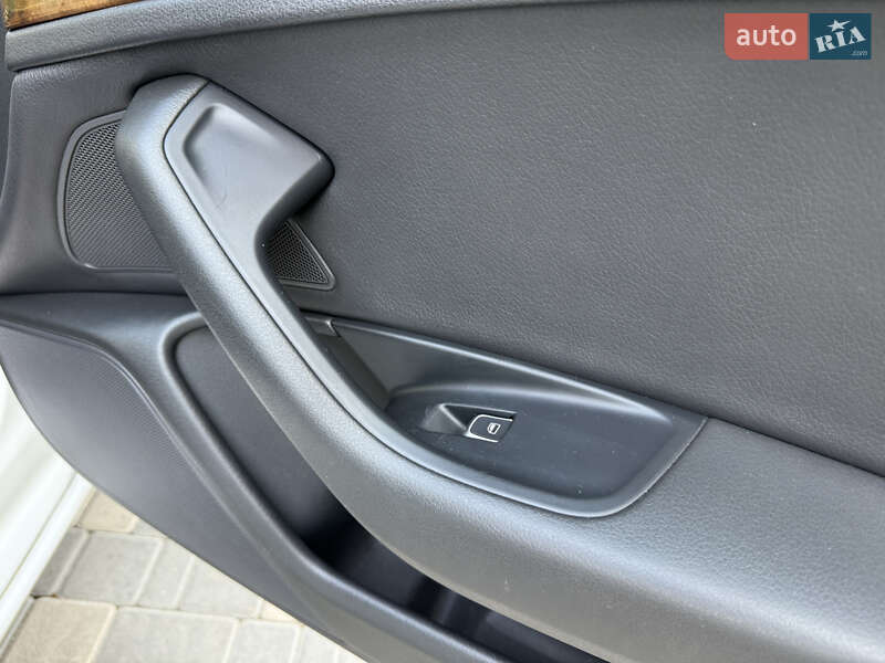 Седан Audi A6 2012 в Одесі