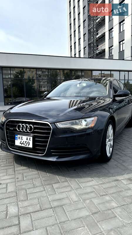 Седан Audi A6 2012 в Днепре