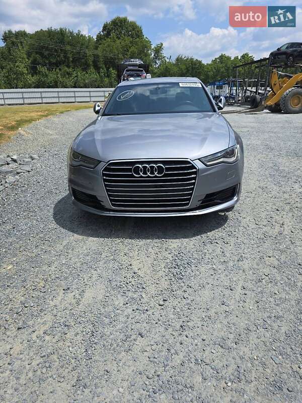 Седан Audi A6 2015 в Рівному