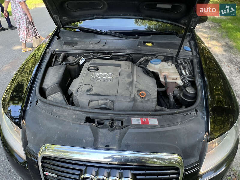 Седан Audi A6 2004 в Новгород-Северском