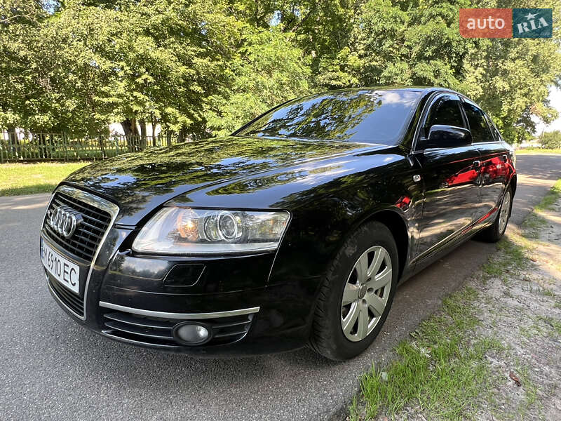 Седан Audi A6 2004 в Новгород-Северском