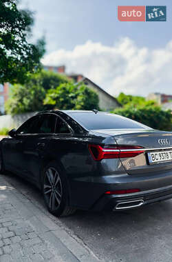 Седан Audi A6 2022 в 