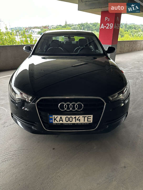 Седан Audi A6 2012 в Киеве