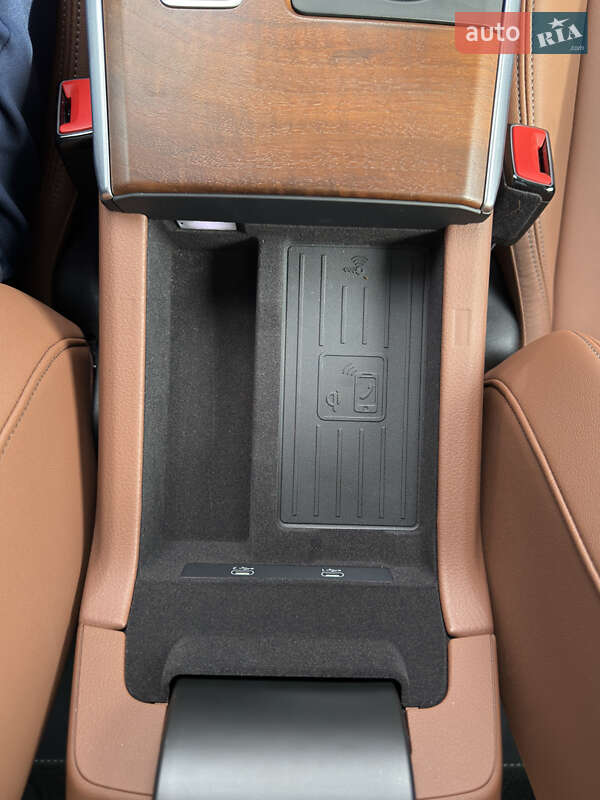 Седан Audi A6 2023 в Барышевке