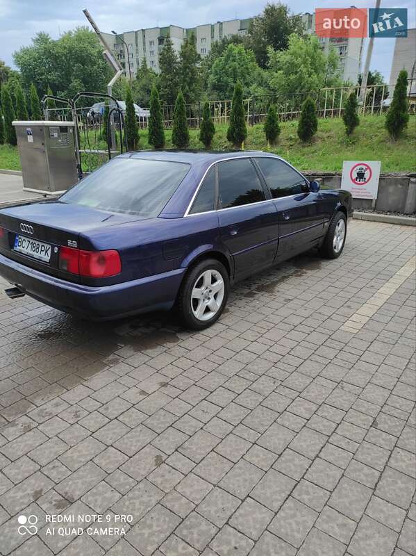 Седан Audi A6 1997 в Дрогобыче