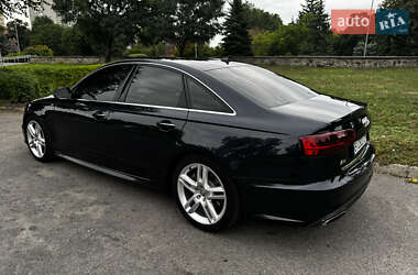 Седан Audi A6 2015 в 
