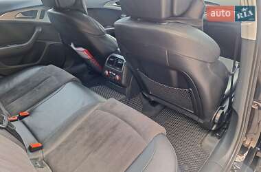 Седан Audi A6 2015 в 