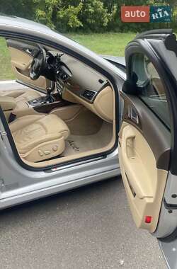 Седан Audi A6 2011 в 