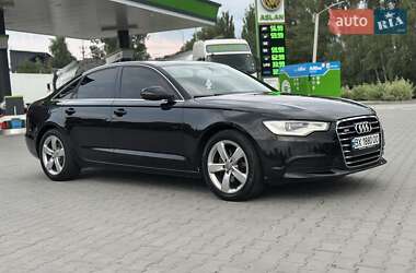 Седан Audi A6 2014 в 