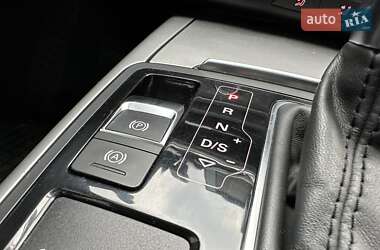 Седан Audi A6 2014 в 