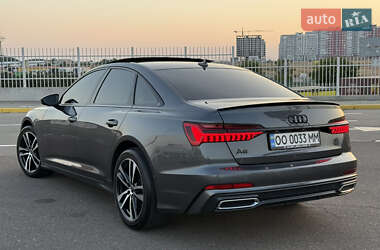 Седан Audi A6 2022 в 