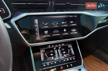 Седан Audi A6 2022 в 