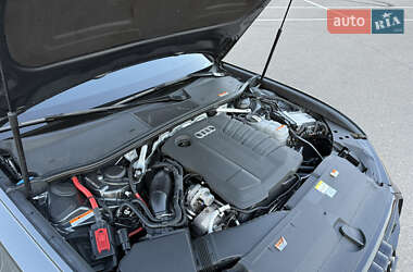 Седан Audi A6 2022 в 