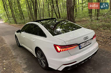 Седан Audi A6 2019 в 