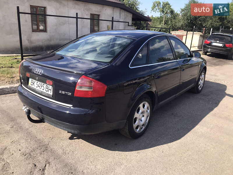 Седан Audi A6 2002 в Остроге