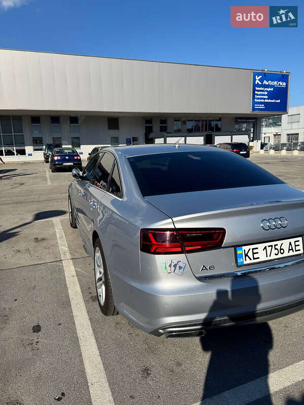 Седан Audi A6 2017 в Киеве