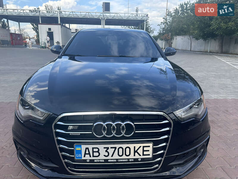 Седан Audi A6 2014 в Виннице