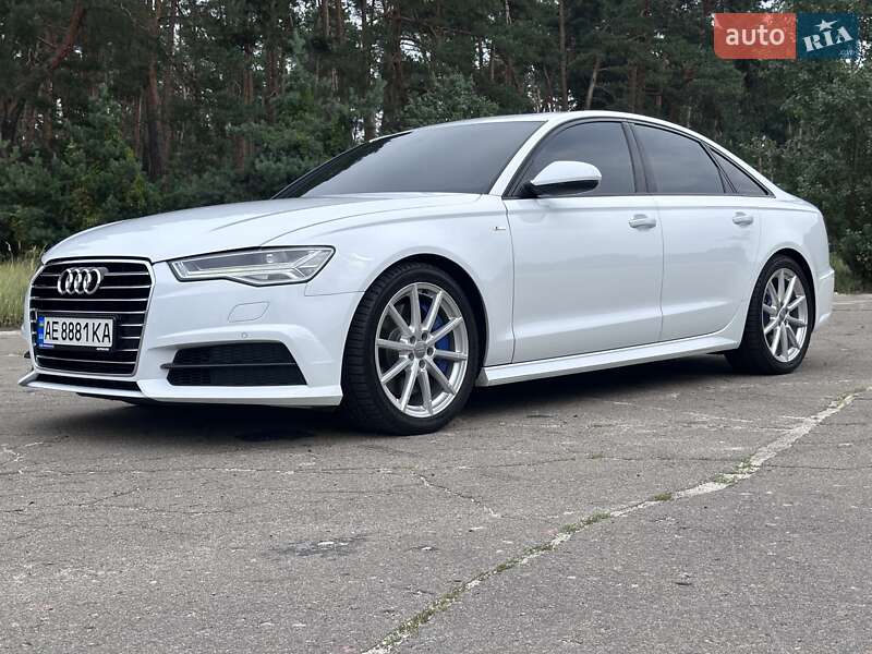 Седан Audi A6 2017 в Киеве