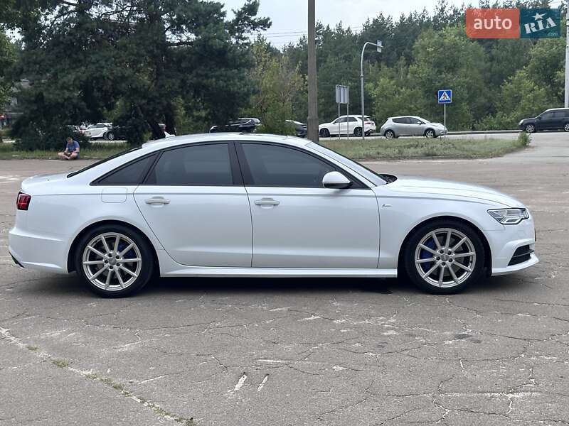 Седан Audi A6 2017 в Киеве
