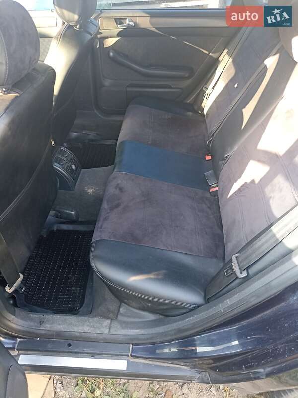 Седан Audi A6 1997 в Полтаве