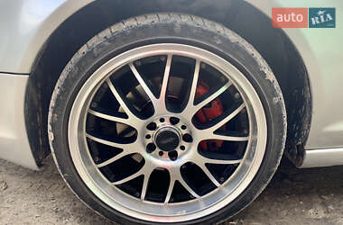 Седан Audi A6 2004 в 