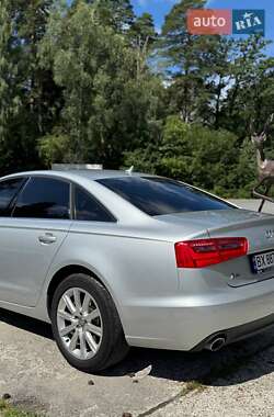 Седан Audi A6 2013 в 
